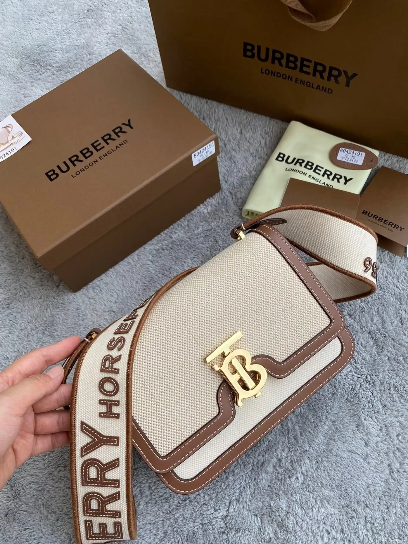 Official First Bag Ru Bag TB BURBERRY 0611